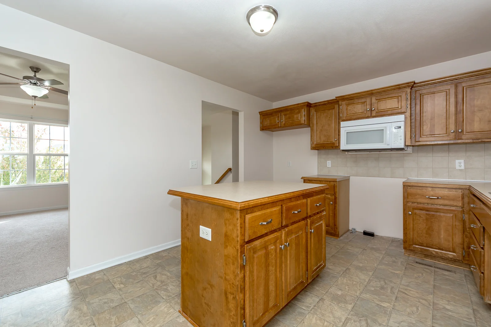 504 Fall Creek Dr - Web-114.JPG