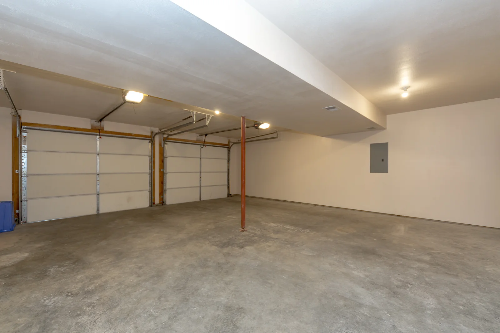 504 Fall Creek Dr - Web-134.JPG