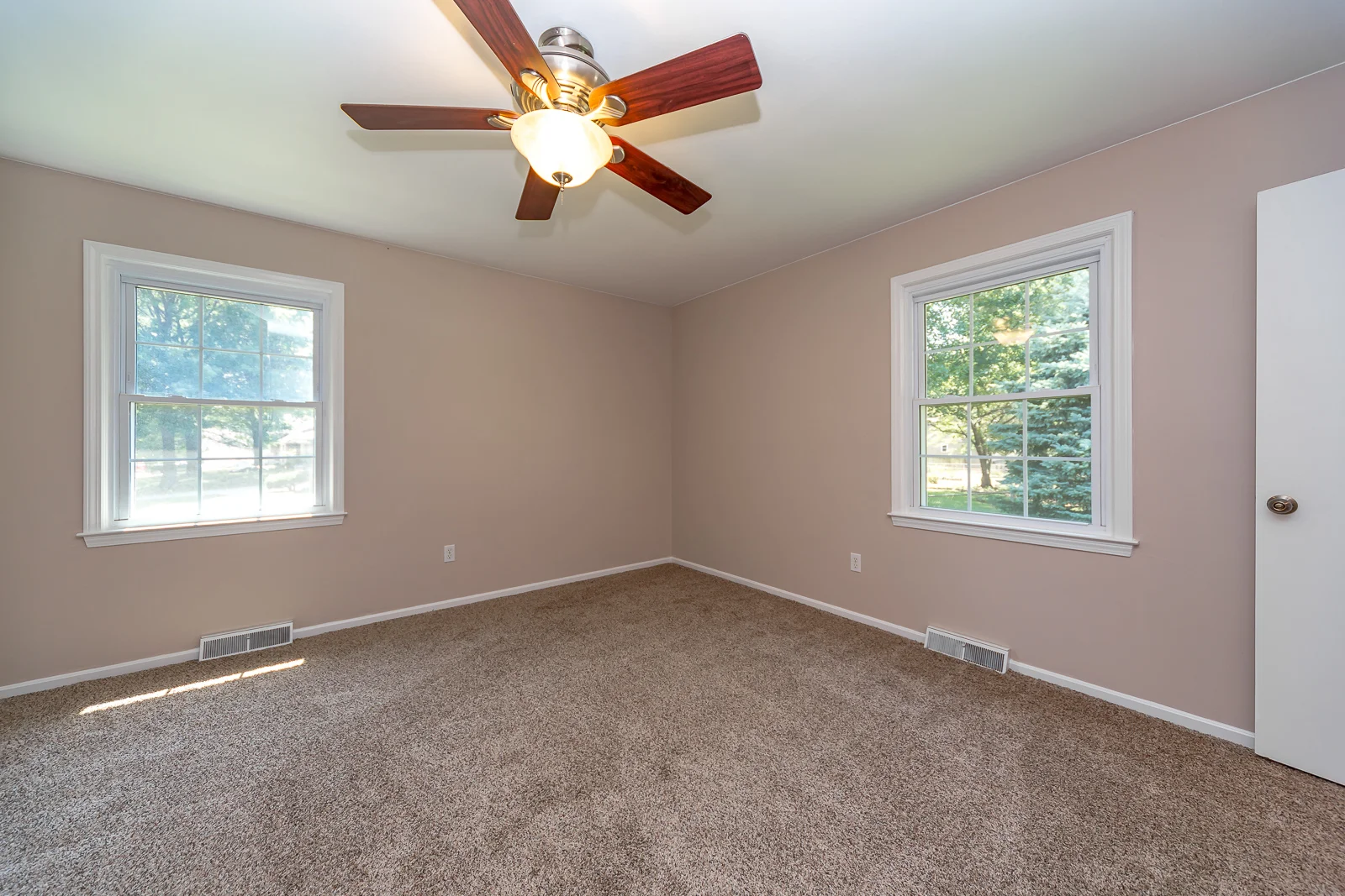 400 Meadow - Web-129.JPG