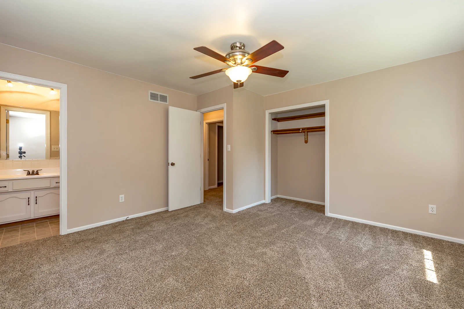 400 Meadow - Web-130.JPG