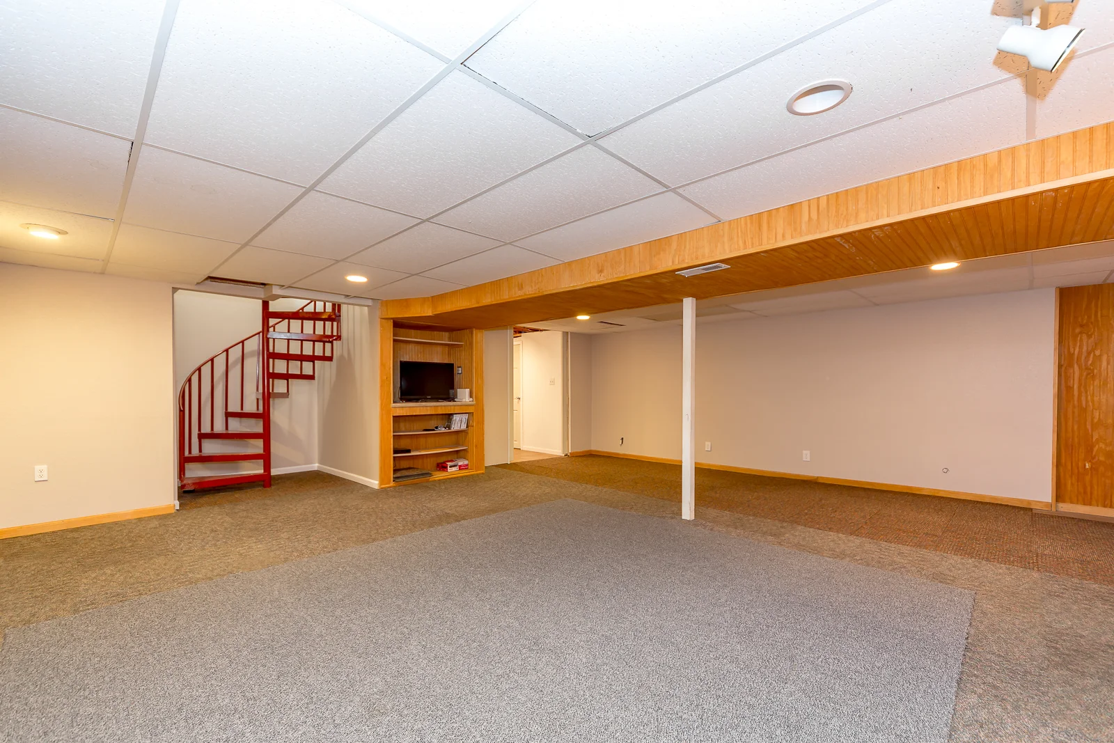 400 Meadow Basement Update-103.JPG