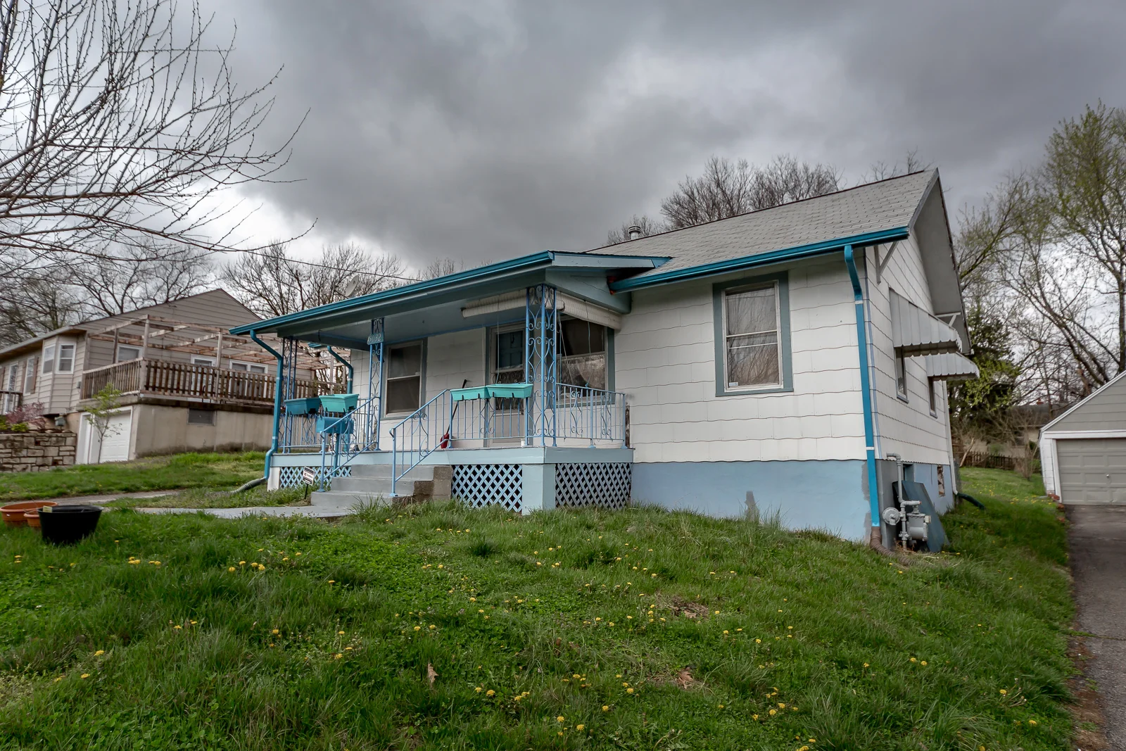 5032 Lathrop - WebRO-102.jpg