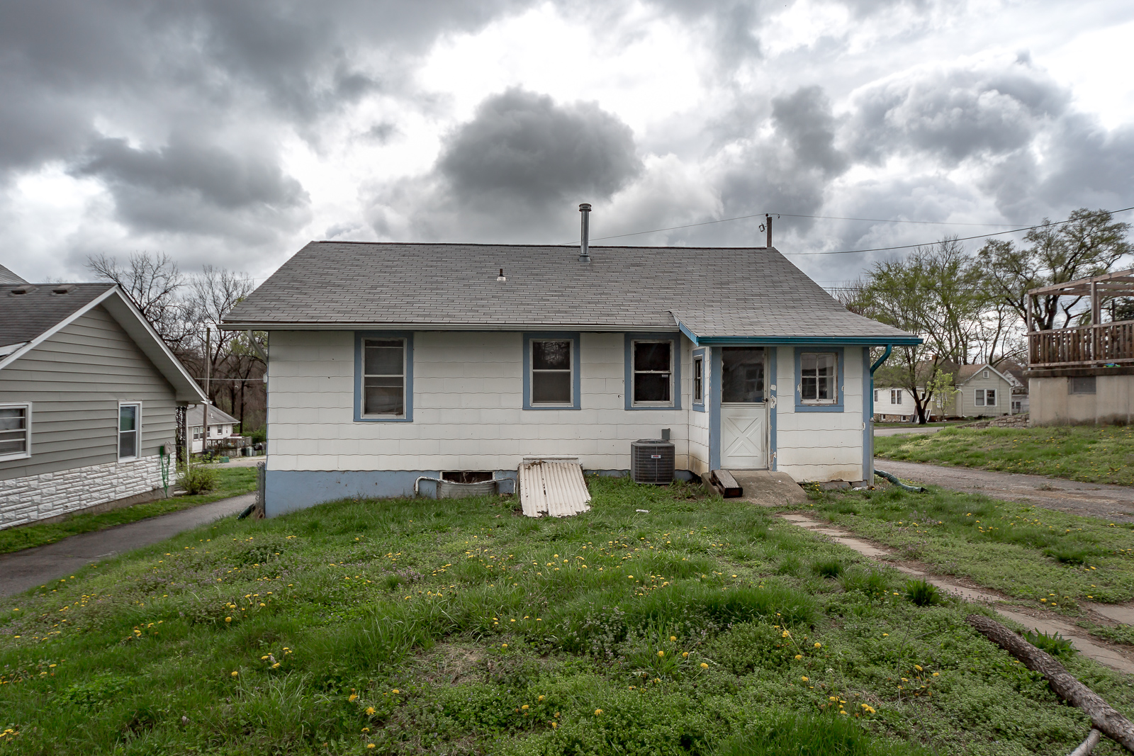 5032 Lathrop - WebRO-122.jpg