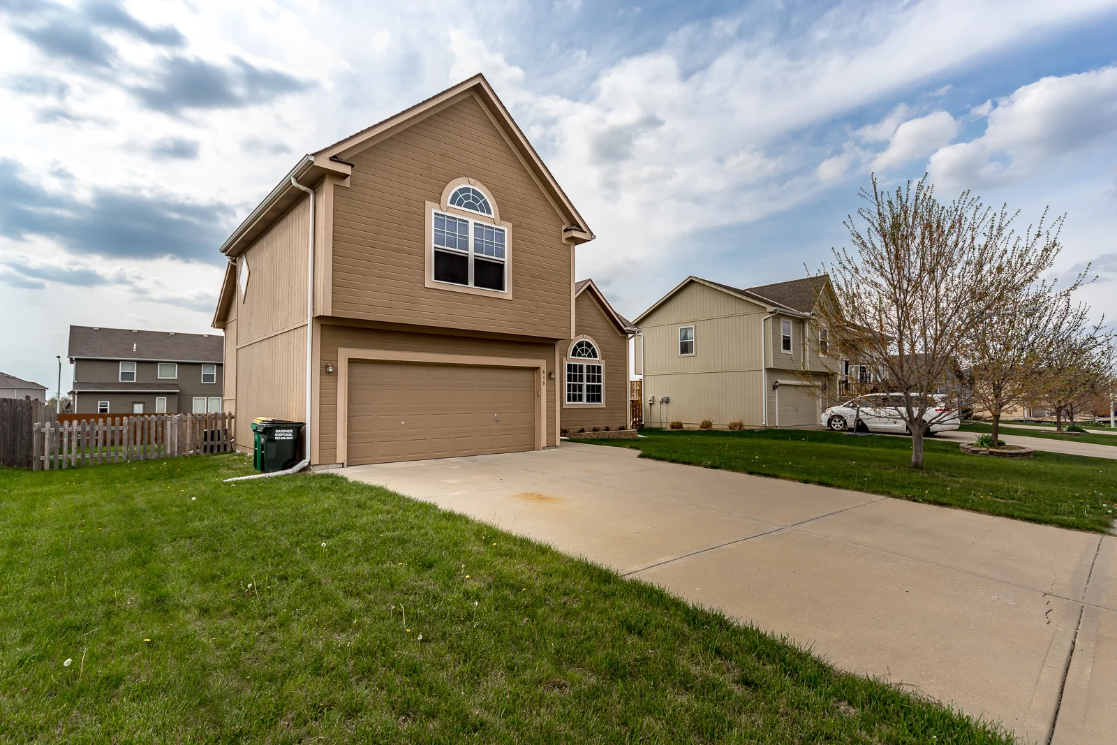 618 S Walnut - web-101.jpg