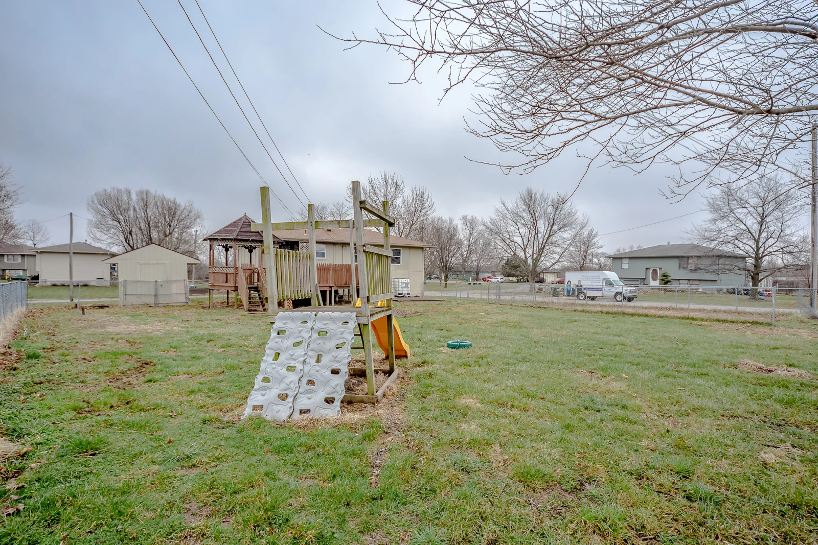 1114 W 3rd St - Web-33.jpg