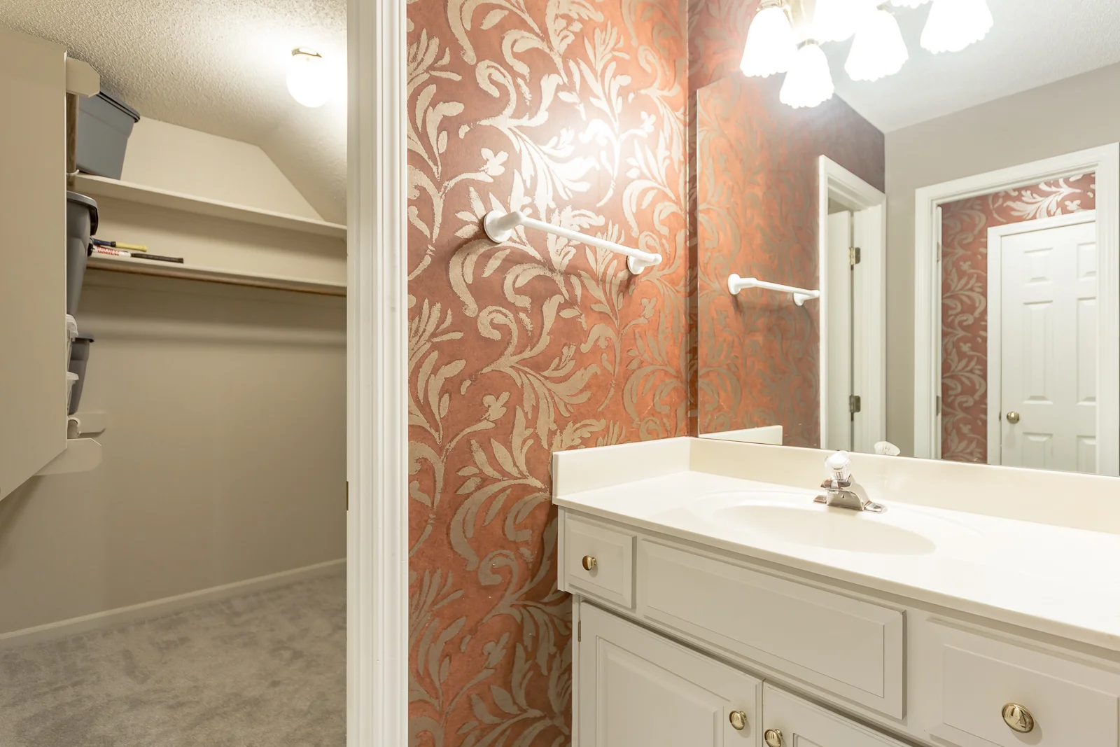 6520 W 106th St - Web-151.JPG