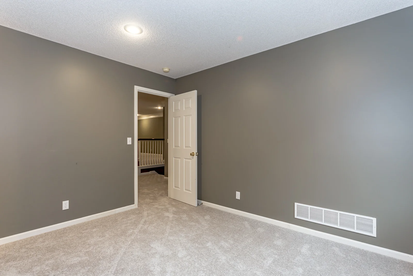 6520 W 106th St - Web-154.JPG