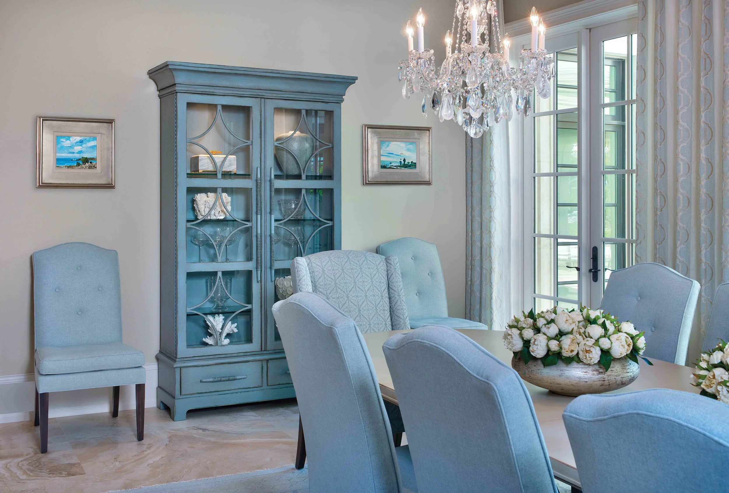 Ruestersholz Dining Vignette 1 web.jpg