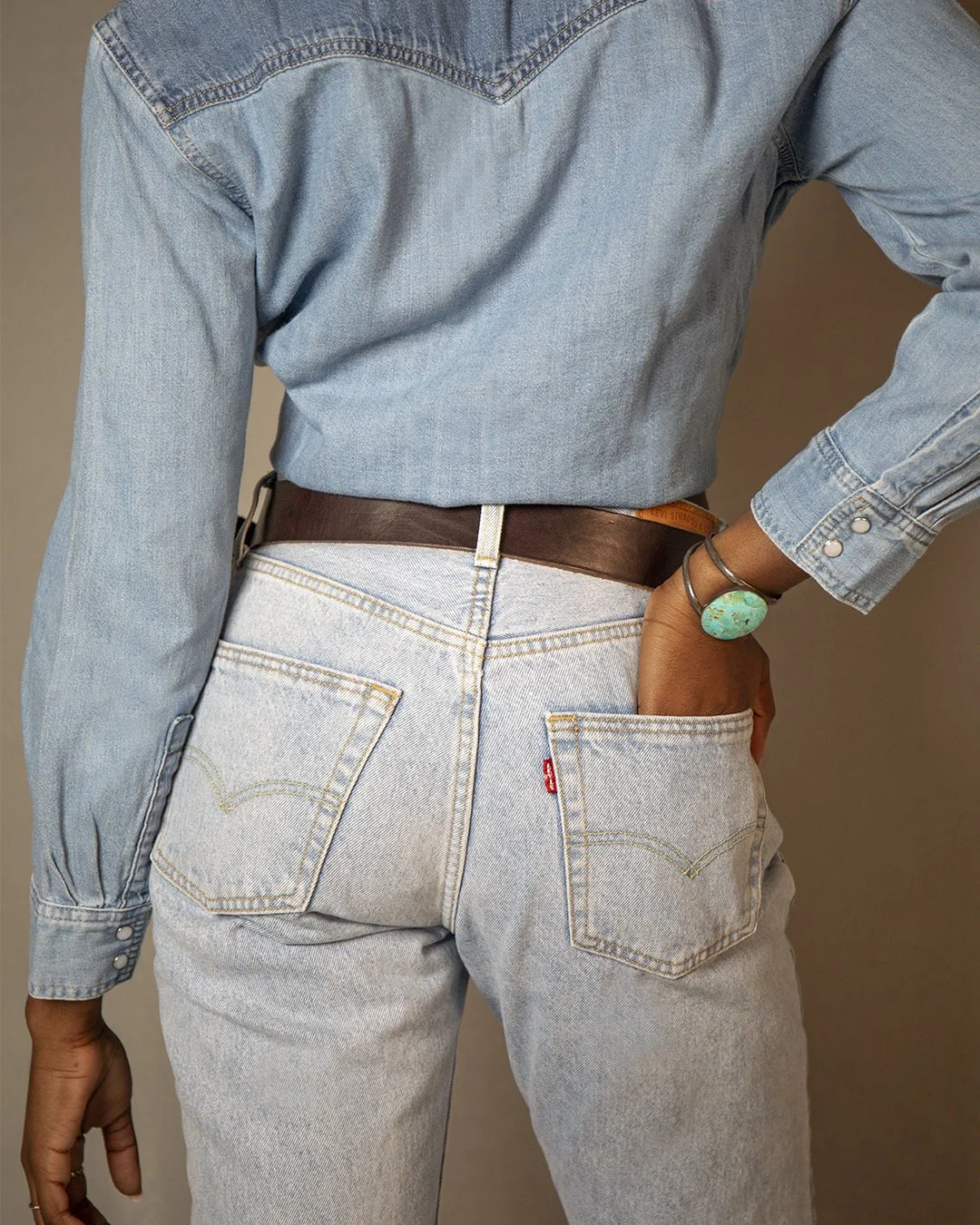 levis_beyonce_carousel_0001_Layer Comp 2.jpg