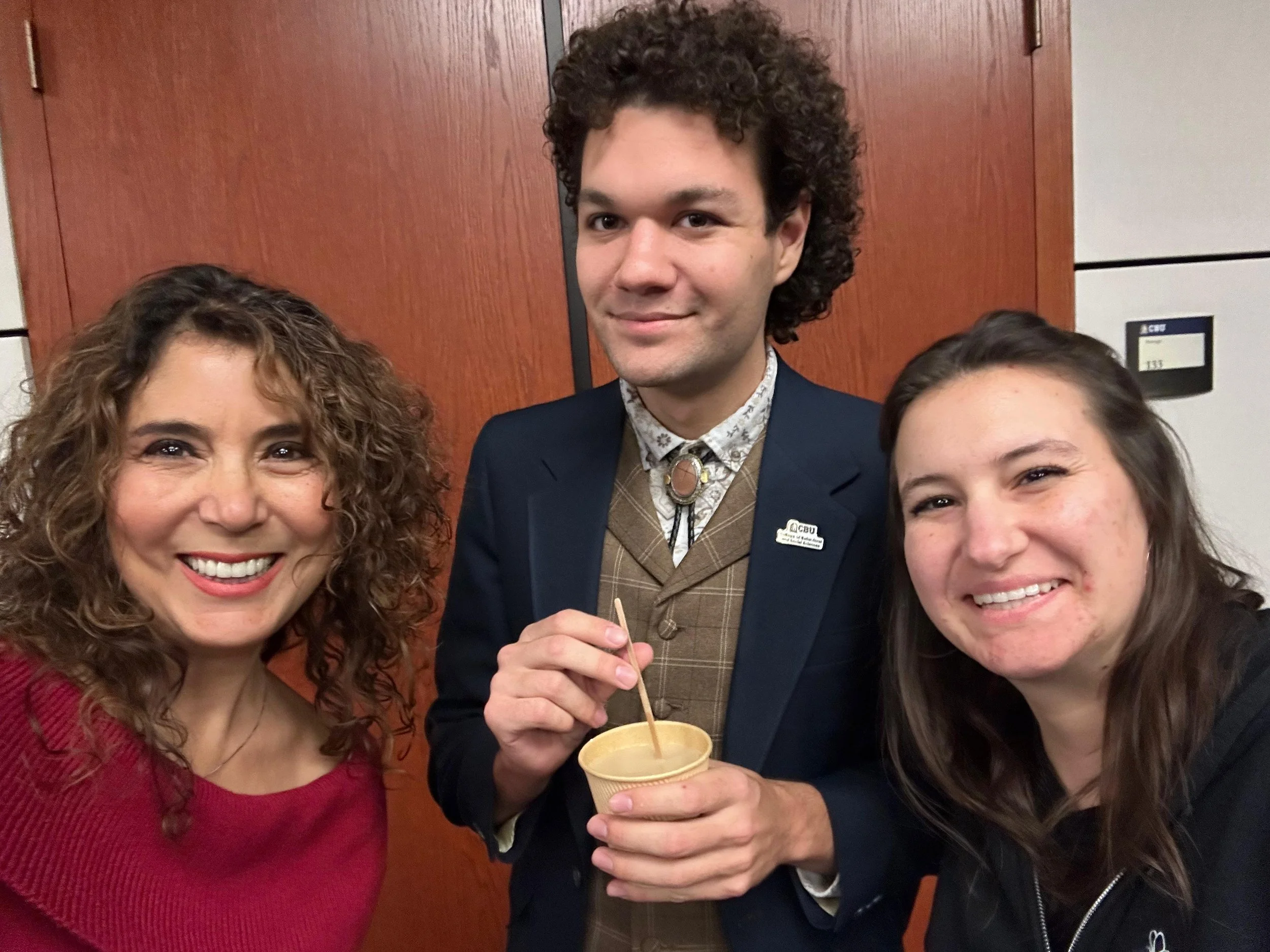 WhatsApp Image 2025-12-07 at 23.20.53 (1).jpeg