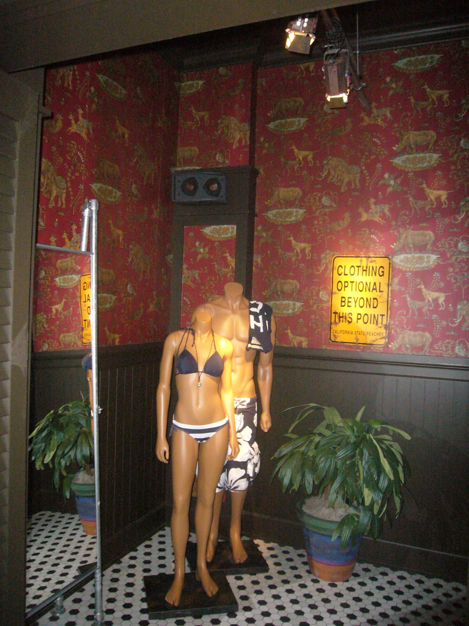 SOHO Flagship - New York City - screen printed & hand painted wallpaper