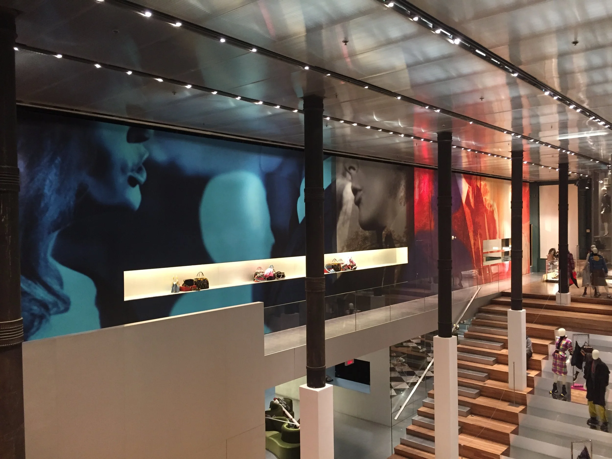 2017 - DIALOGIC - printed wallpaper