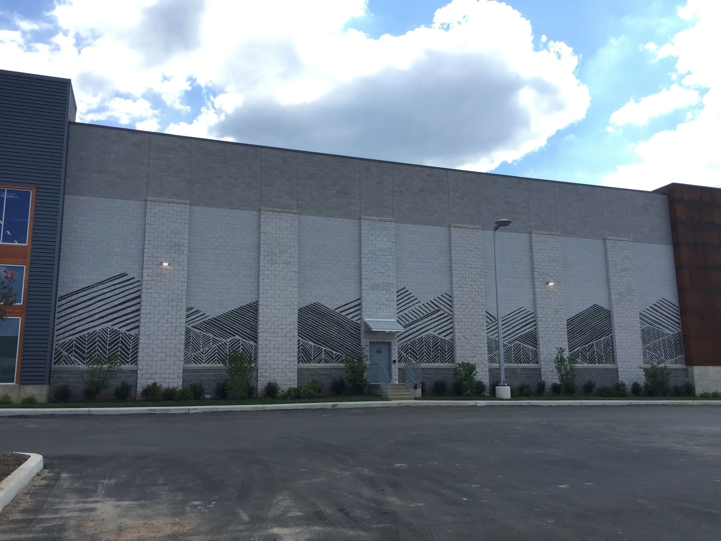 PRUSSIA, PA - hand painted mural