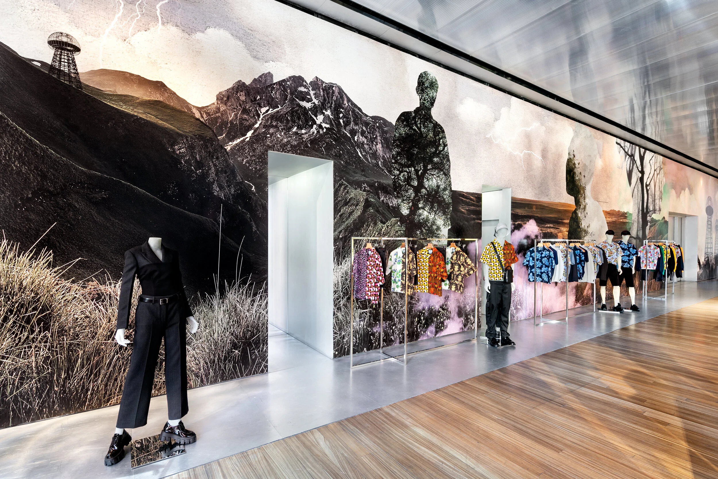 2019 - alternating currents - printed wallpaper