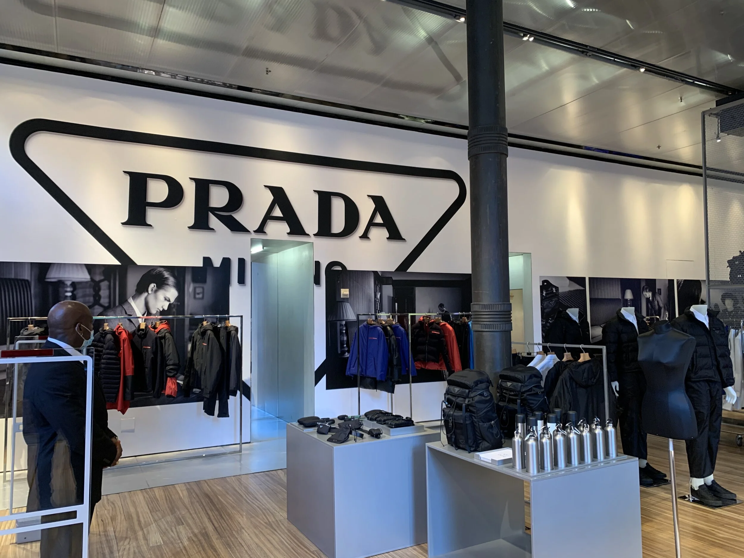 2020 - holiday - printed wallpaper