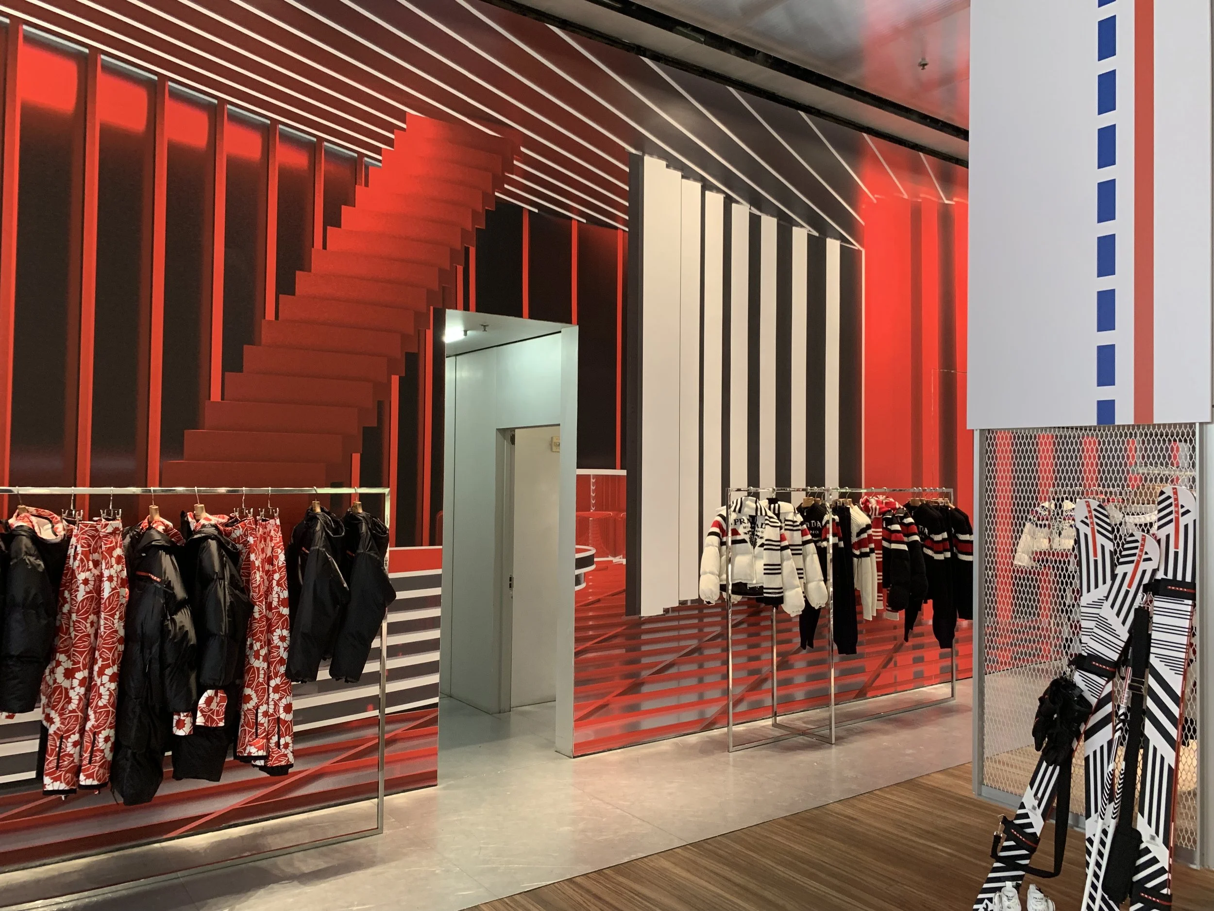 2021 - holiday - printed wallpaper