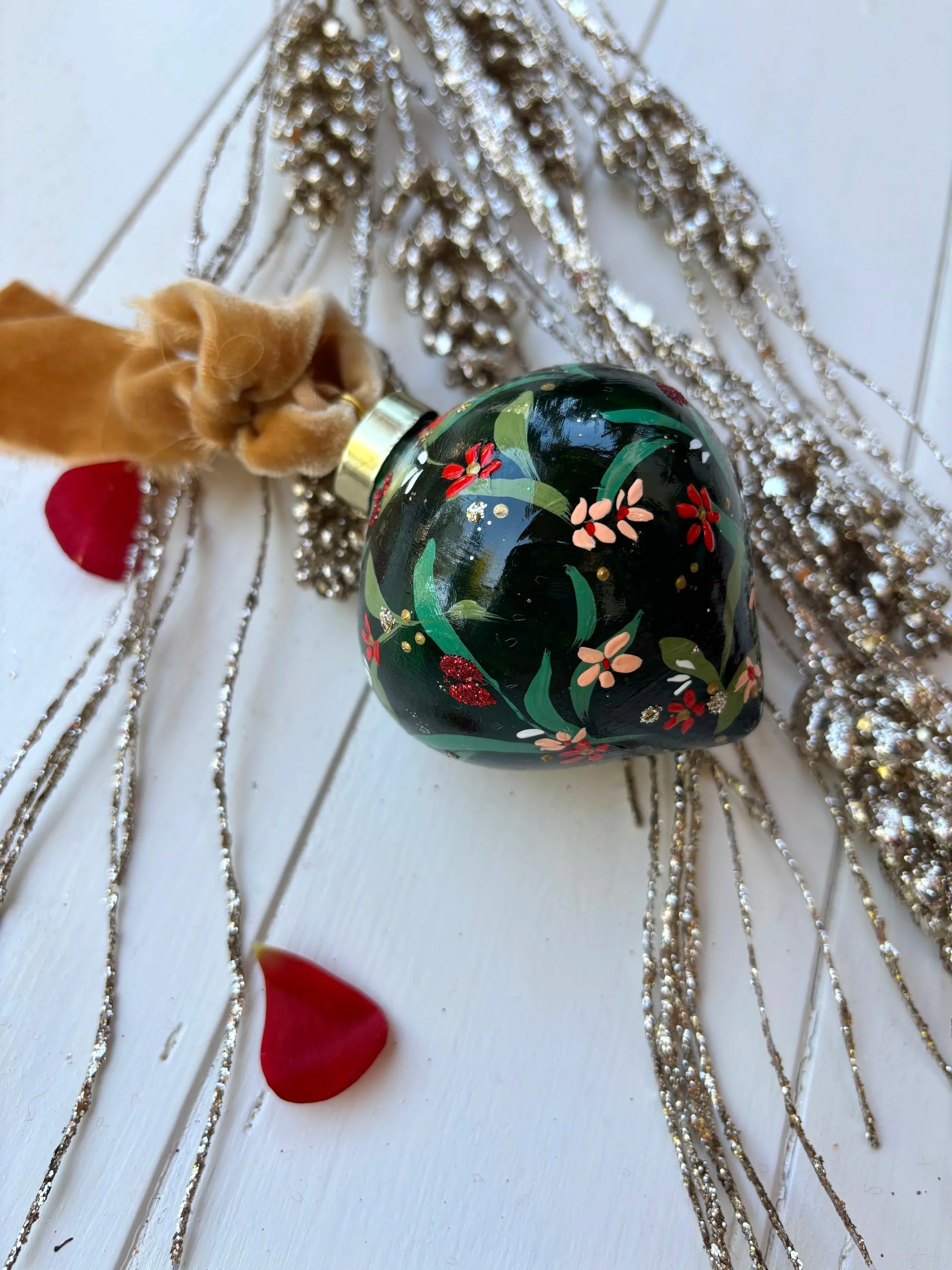 Deep Green Floral Spray