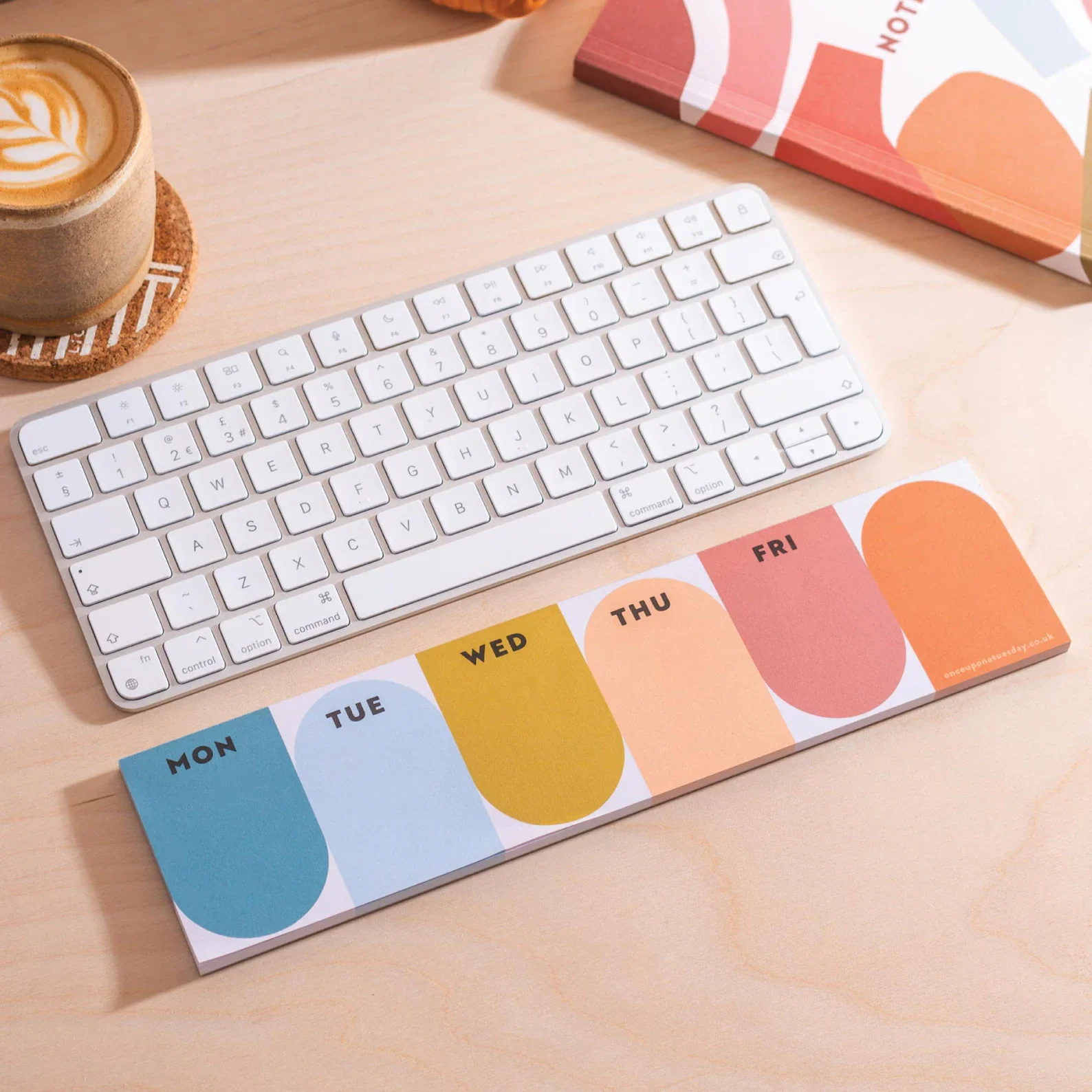 Good Tuesday - Keyboard Weekly Planner - 50 pages