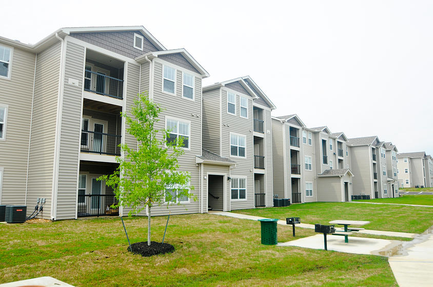 Willow Creek Apartments