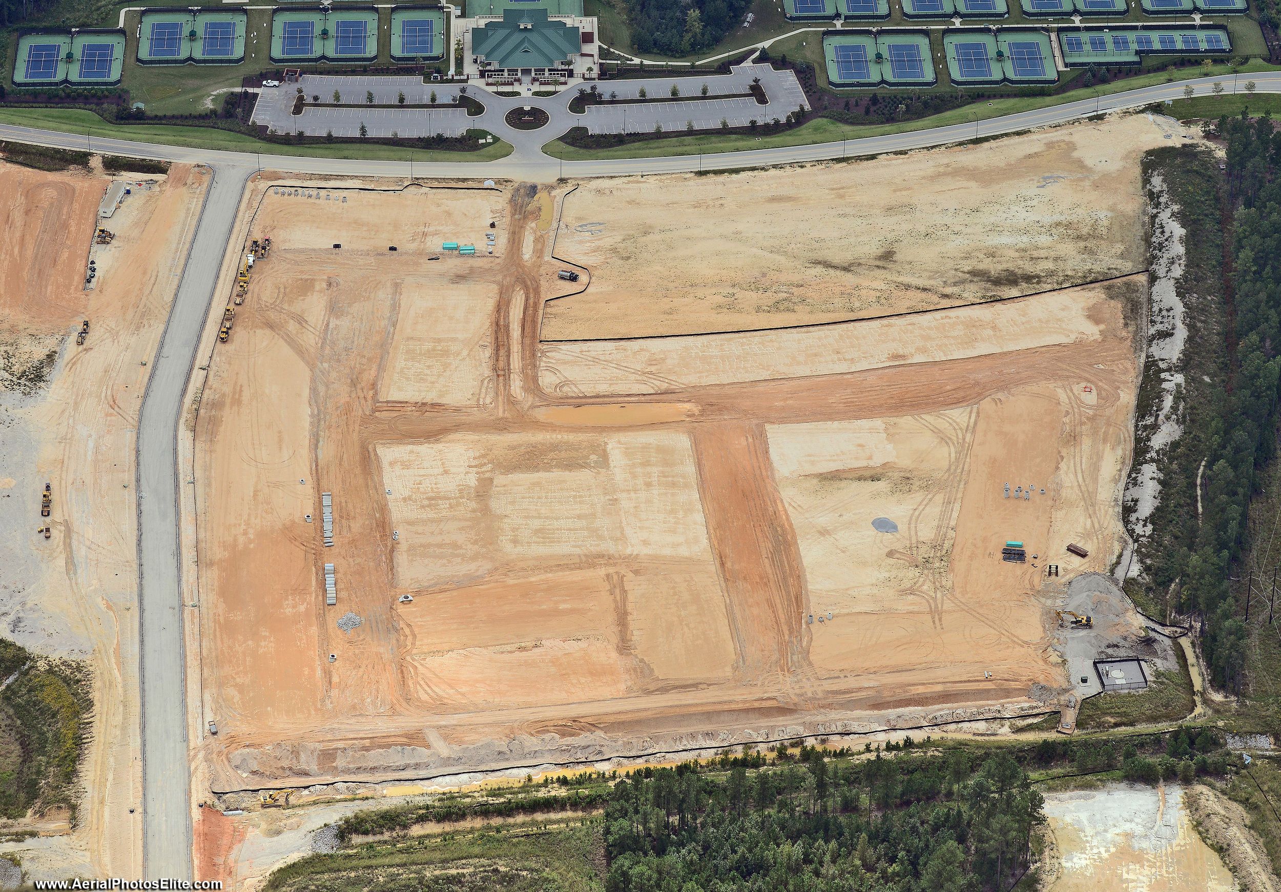 Summit Contracting Breaks Ground on Otarre Pointe