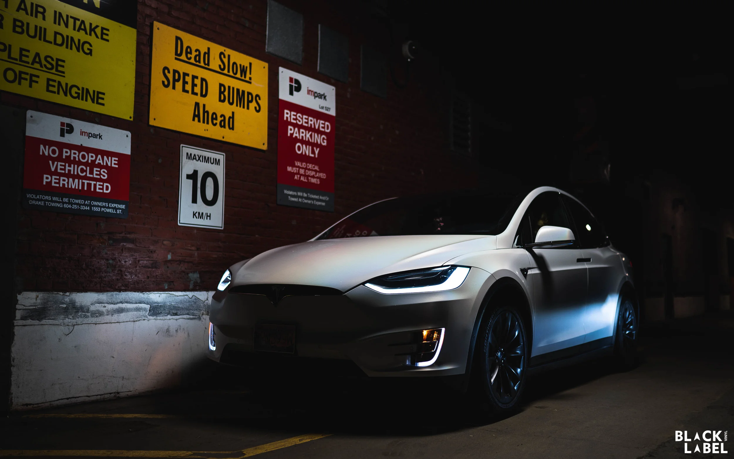 Tesla Model X Exterior Color Change in Satin Ghost Flip (Copy)