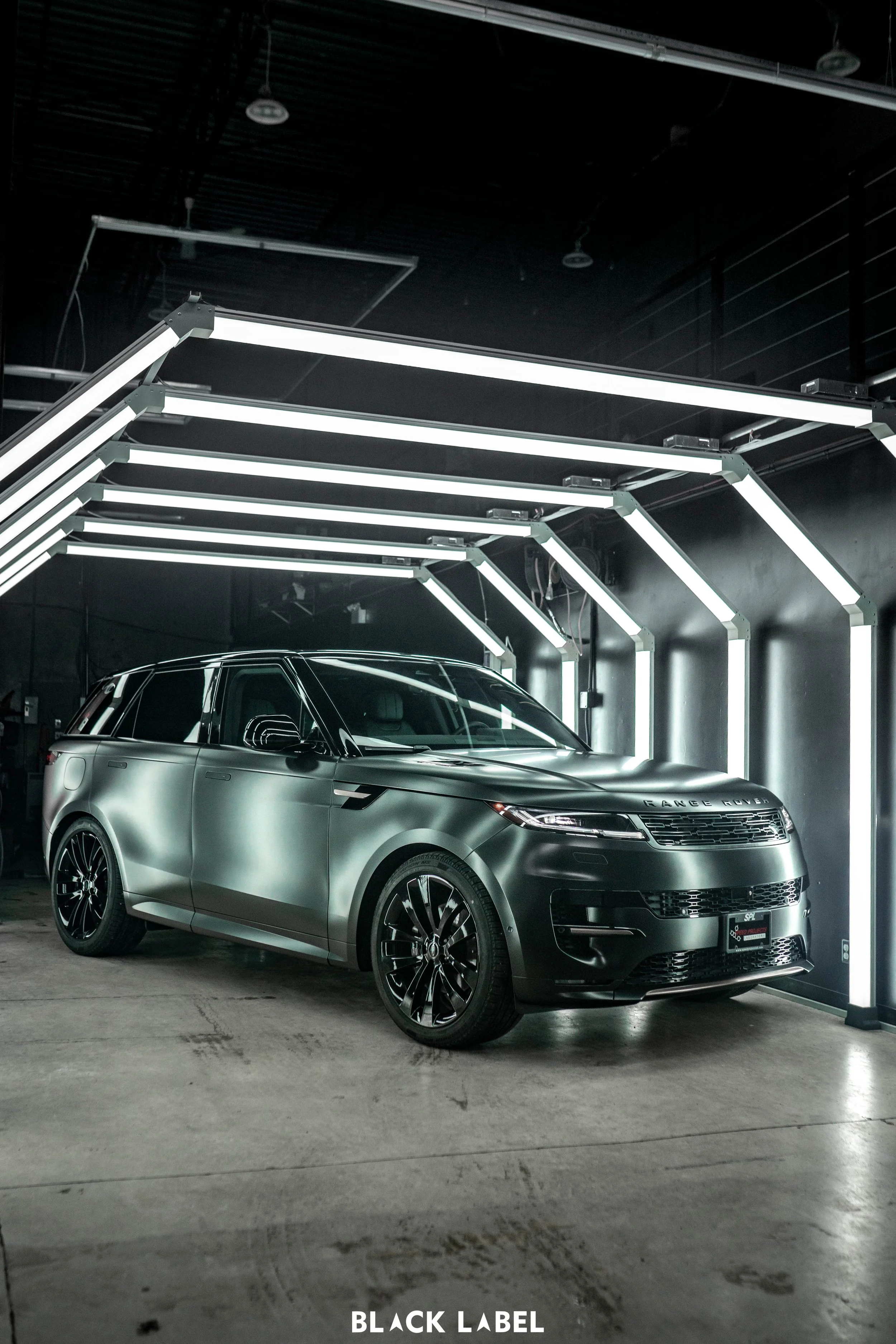 Range Rover vinyl wrap in Satin Black