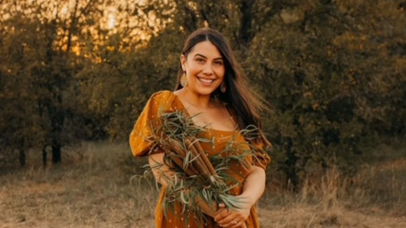 Spotlight: Nikolette Robertson