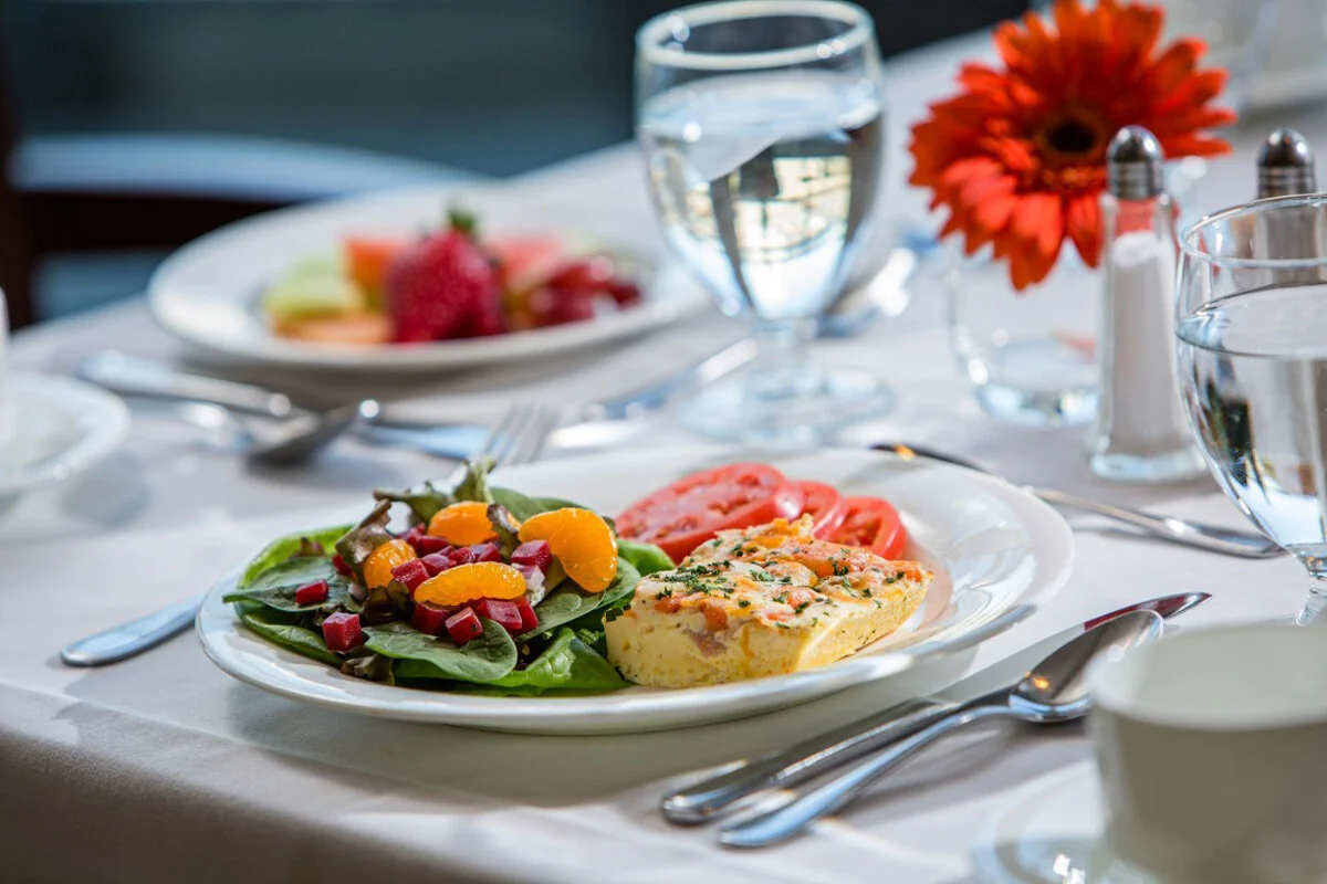 fine-dining.jpg