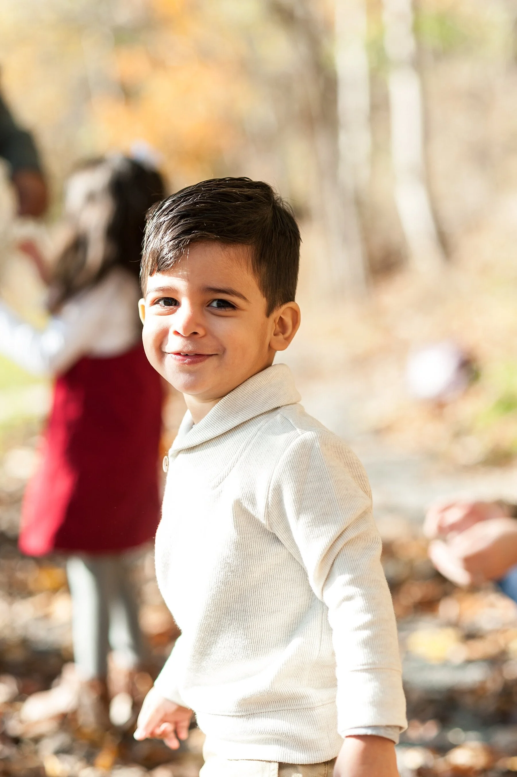 Wendy Zook Photography | Frederick MD family photographer, Frederick family photographer, Maryland family photographer, family portraits at Lake Linganore, Lake Linganore family session, Lake Linganore family portraits, fall family photos at the lake