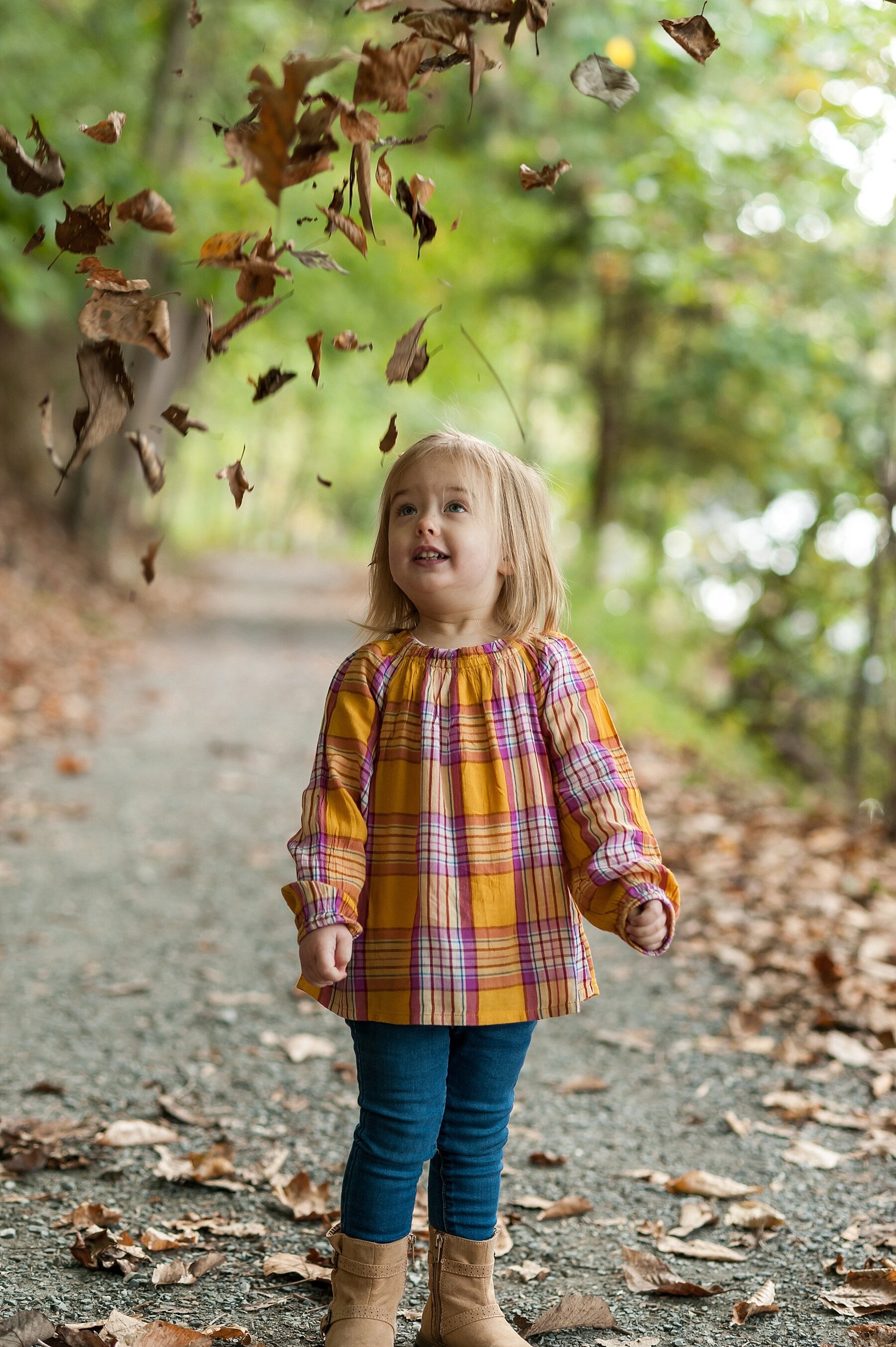 Wendy Zook Photography | Frederick MD family photographer, family photographer in Maryland, Maryland family photos, MD family photos, Lake Lingnore family photos, MD family photographer, Frederick family photographer, fall family photos, lakeside family photos