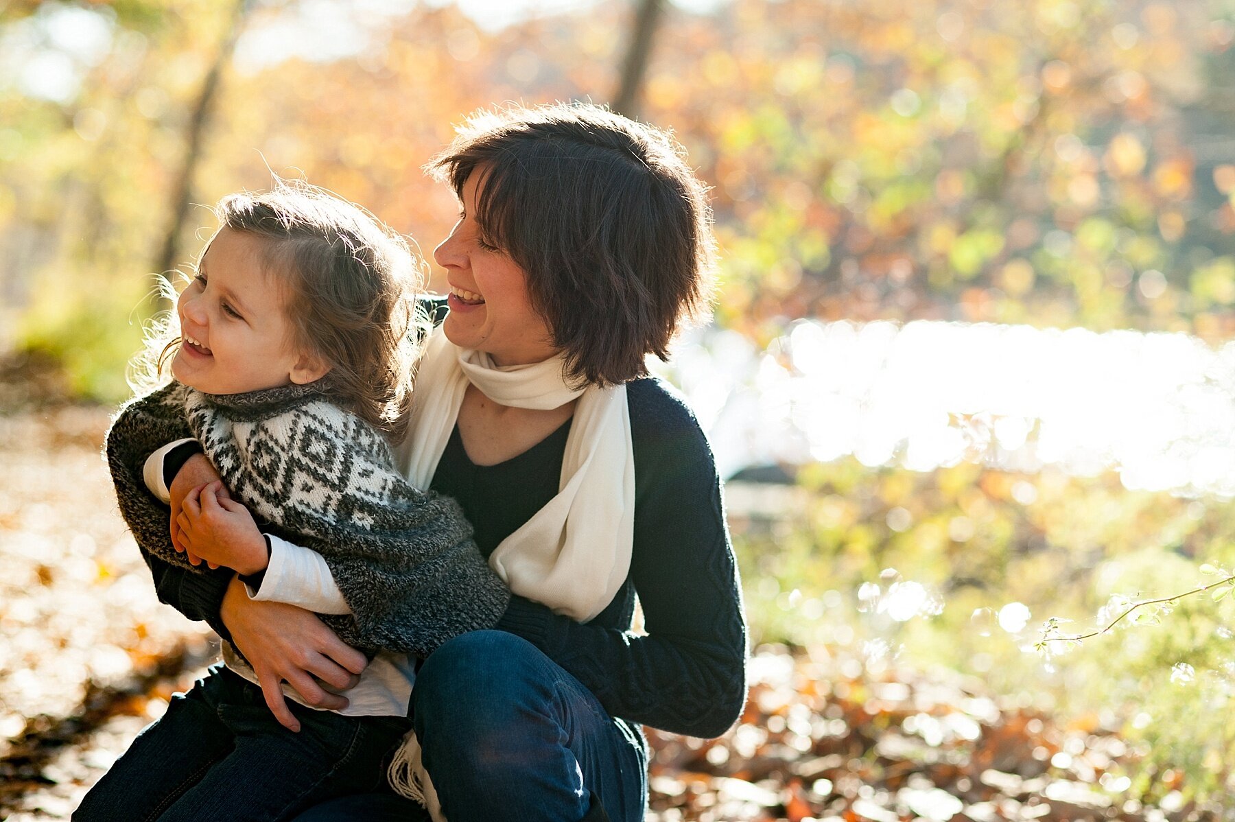 Wendy Zook Photography | Frederick Maryland family photographer, Frederick Family photographer, Maryland family photographer, MD family photographer, Frederick family photos, fall family photos in Frederick MD, Lake Linganore family photos, Lake Linganore