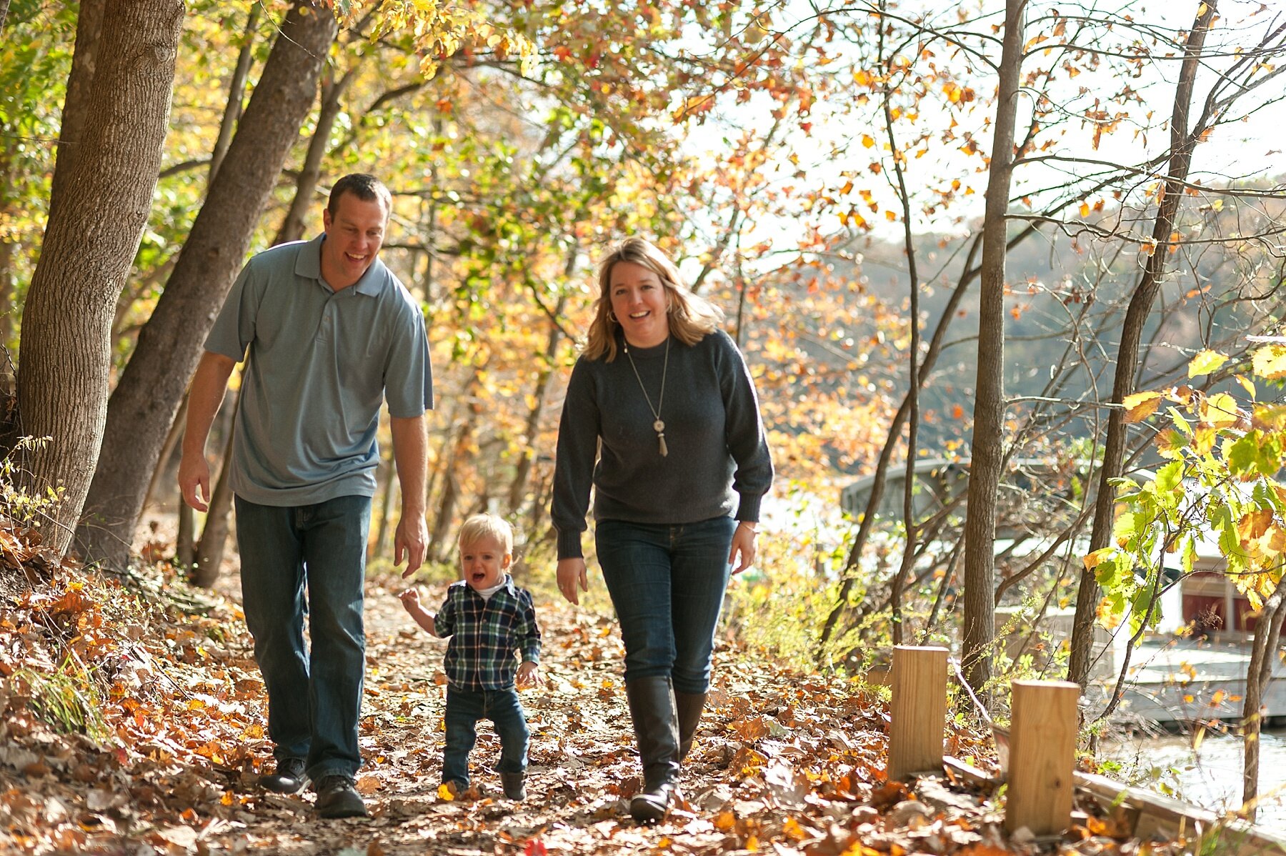 Wendy Zook Photography | Frederick Maryland family photographer, Frederick Family photographer, Maryland family photographer, MD family photographer, Frederick family photos, fall family photos in Frederick MD, Lake Linganore family photos, Lake Linganore, family photos with a toddler