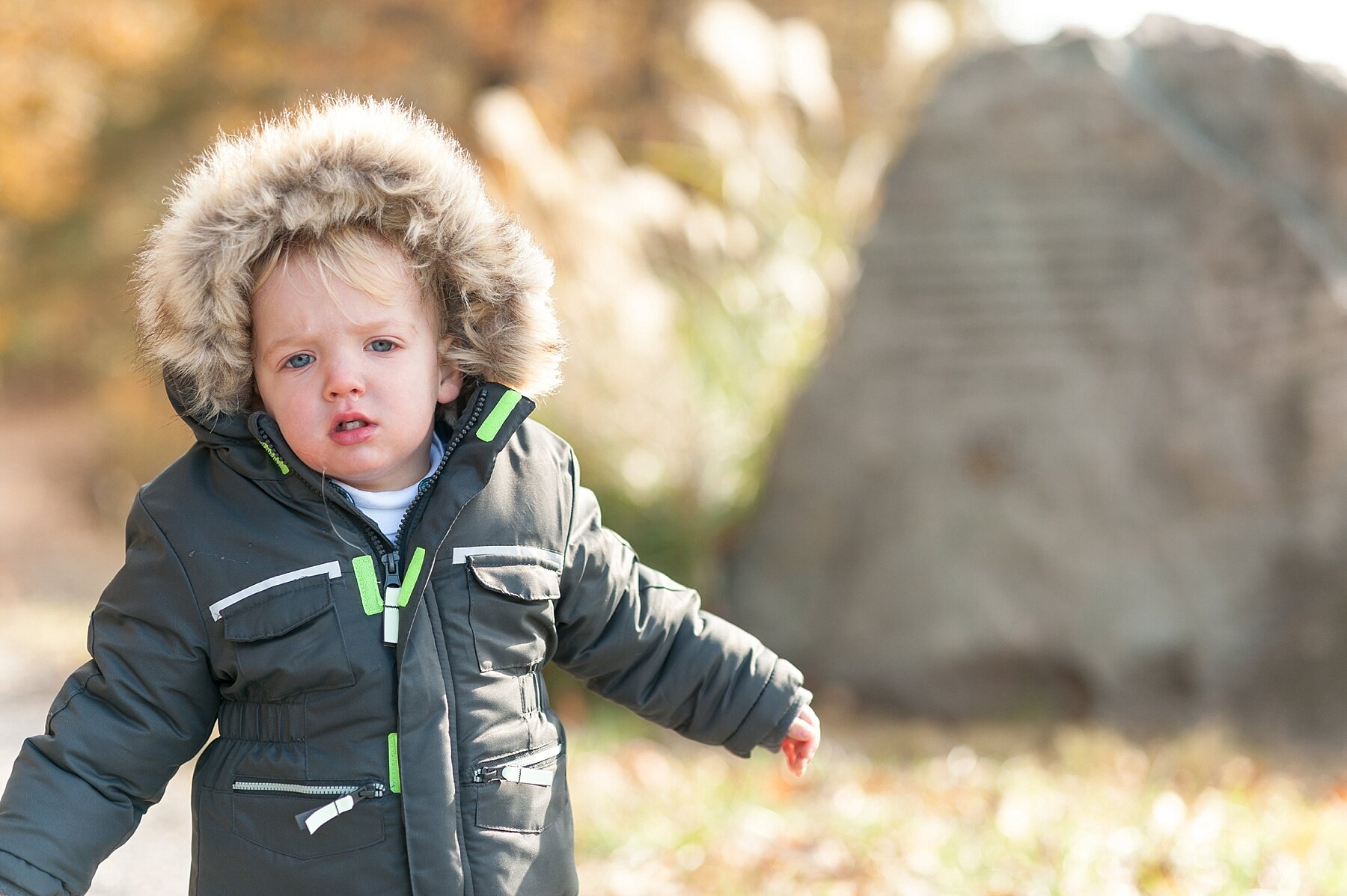 Wendy Zook Photography | Frederick Maryland family photographer, Frederick Family photographer, Maryland family photographer, MD family photographer, Frederick family photos, fall family photos in Frederick MD, Lake Linganore family photos, Lake Linganore, family photos with a toddler