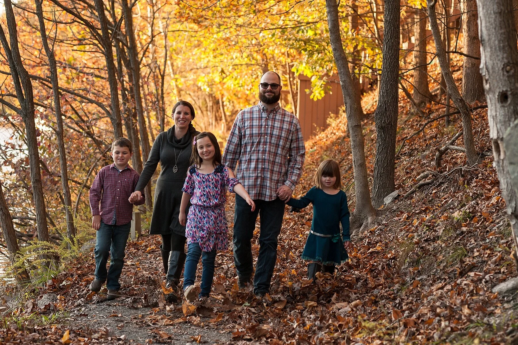 Wendy Zook Photography | Frederick Maryland family photographer, Frederick Family photographer, Maryland family photographer, MD family photographer, Frederick family photos, fall family photos in Frederick MD