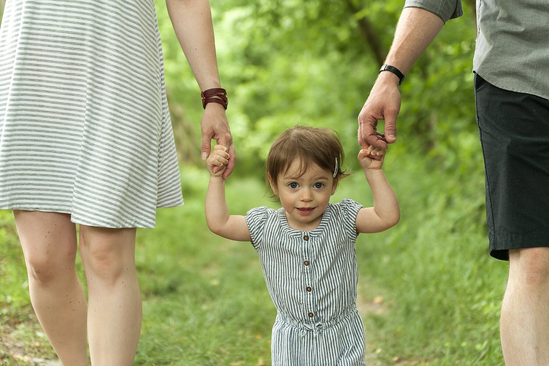 Wendy Zook Photography | Frederick MD family photographer, Maryland family photographer, Maryland family photos, MD family photos, spring photos in Frederick MD, springtime portraits