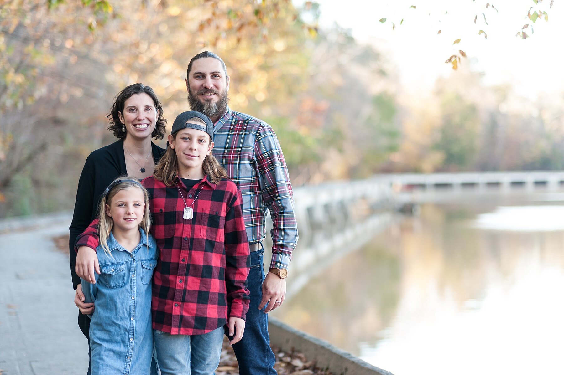 Wendy Zook Photography | Frederick MD family photographer shares 5 tips on what to wear for family photos, what to wear for family photos, Maryland family photographer, MD family photos, tips for outfits