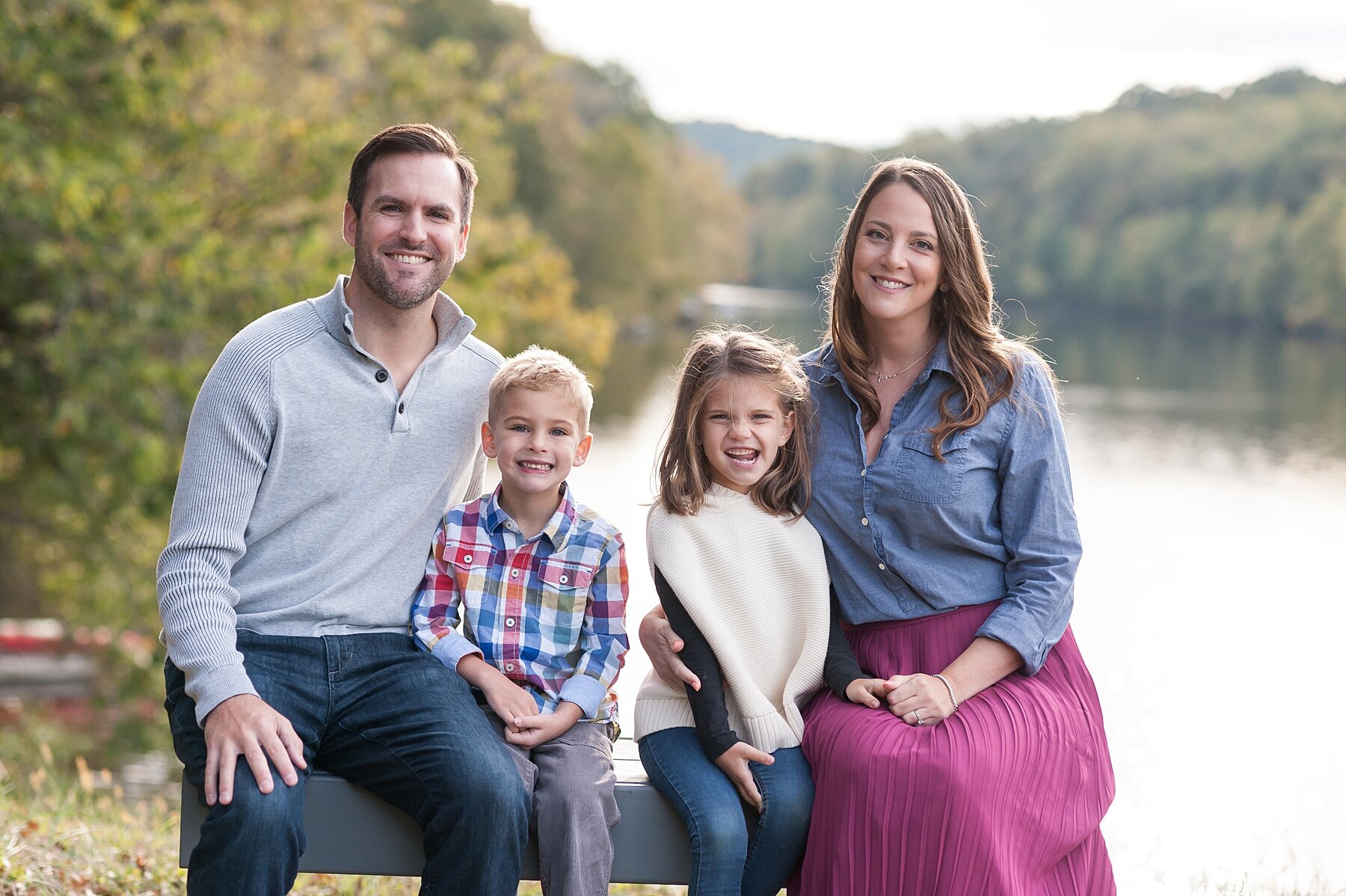 Wendy Zook Photography | Frederick MD family photographer shares 5 tips on what to wear for family photos, what to wear for family photos, Maryland family photographer, MD family photos, tips for outfits