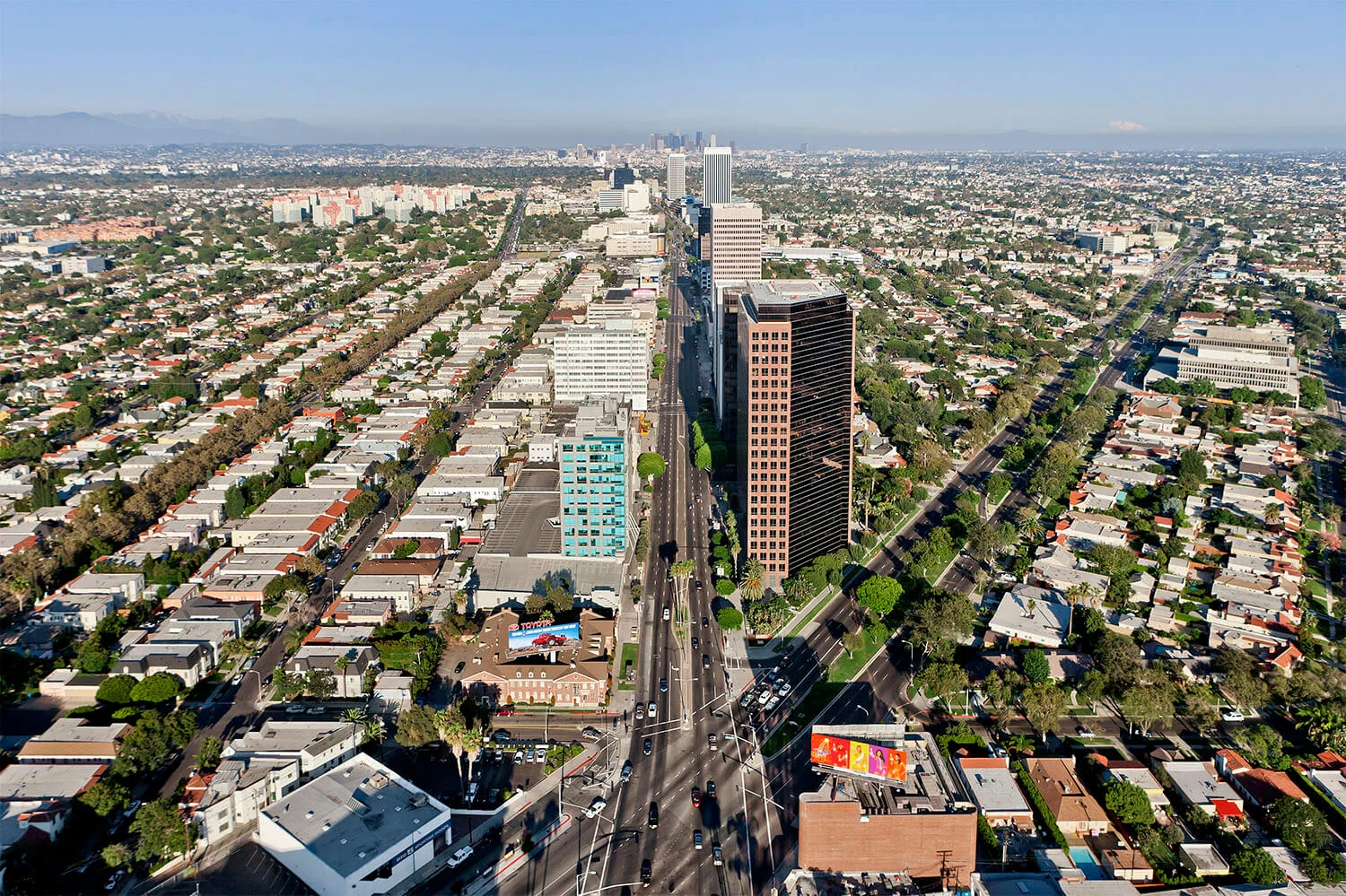 San Vicente Boulevard
