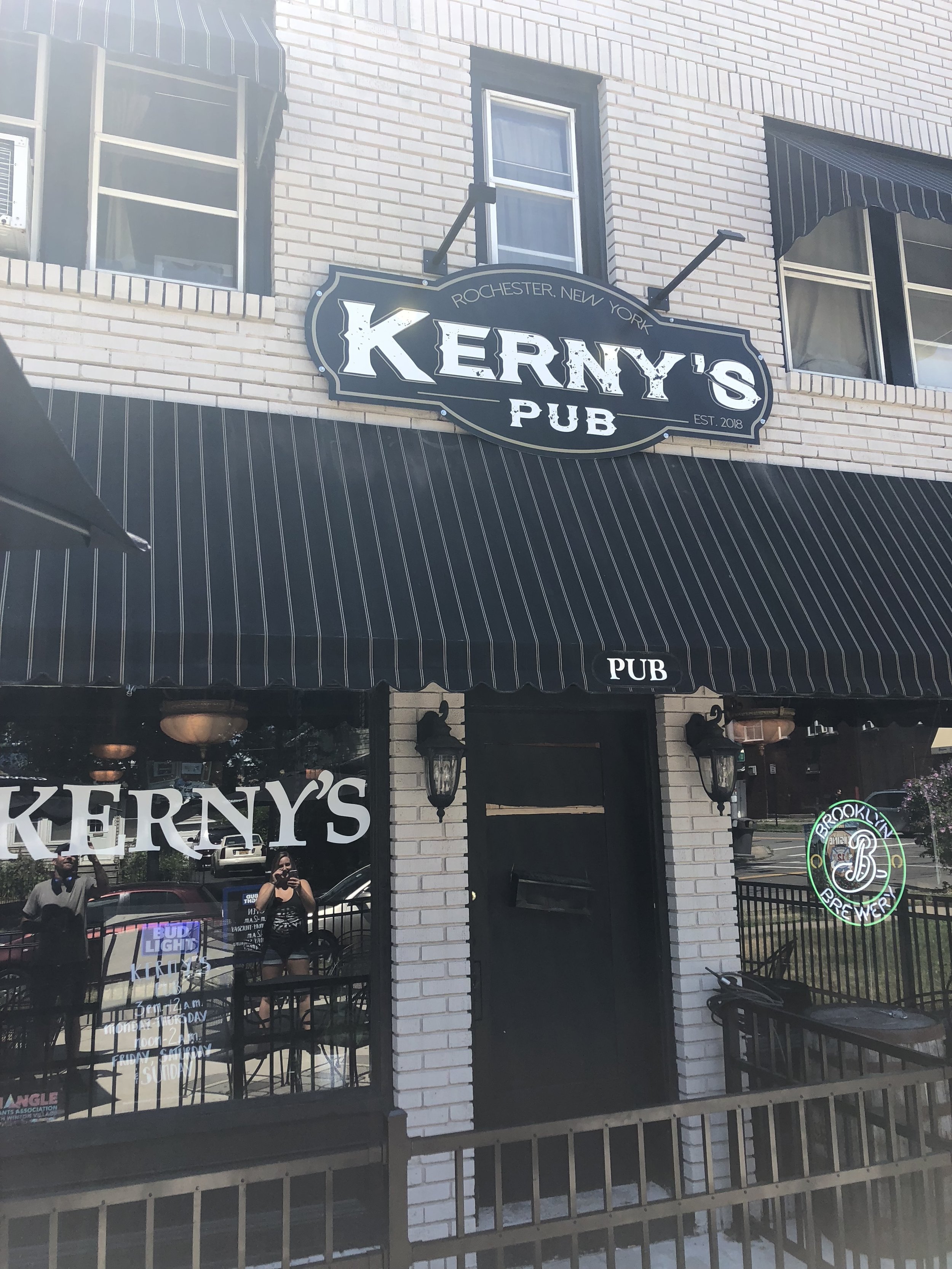 Kerny's Pub Sign