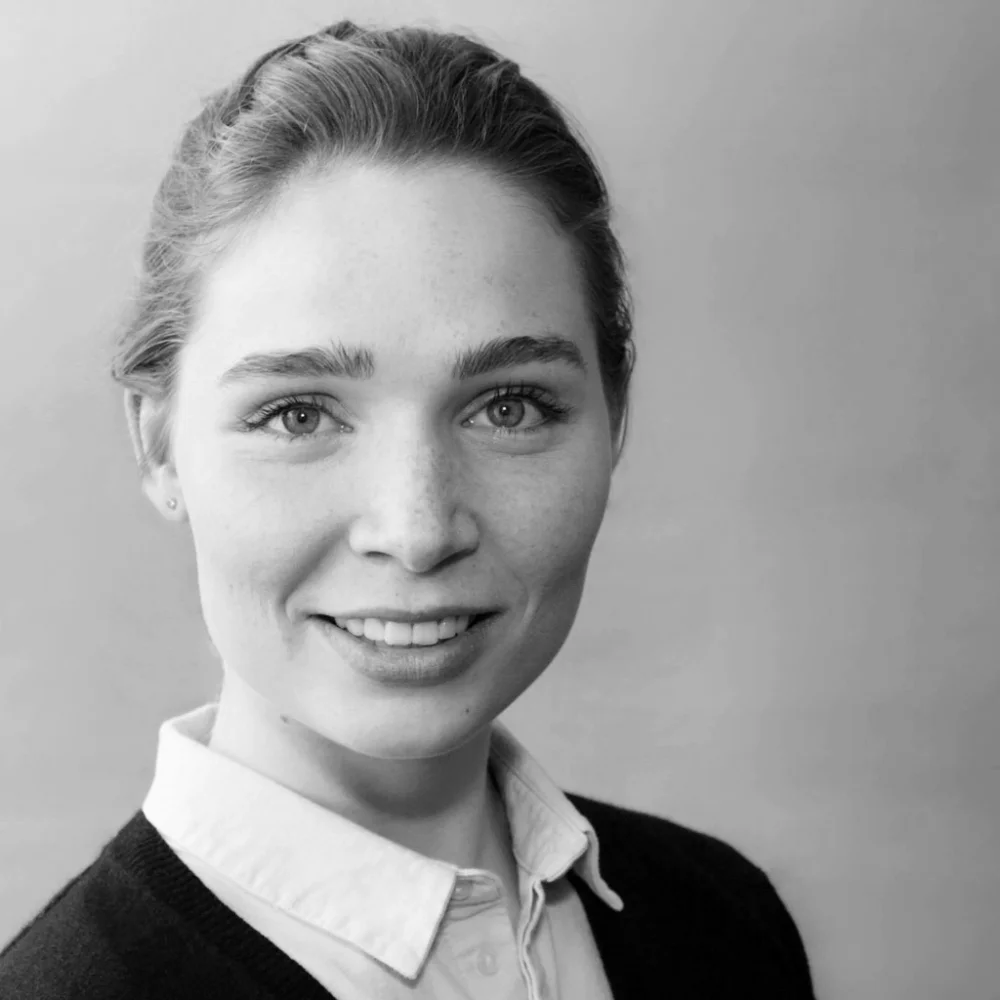 Sophia Madlener, ehem. Praktikantin bei RE/PRESENT , 2017