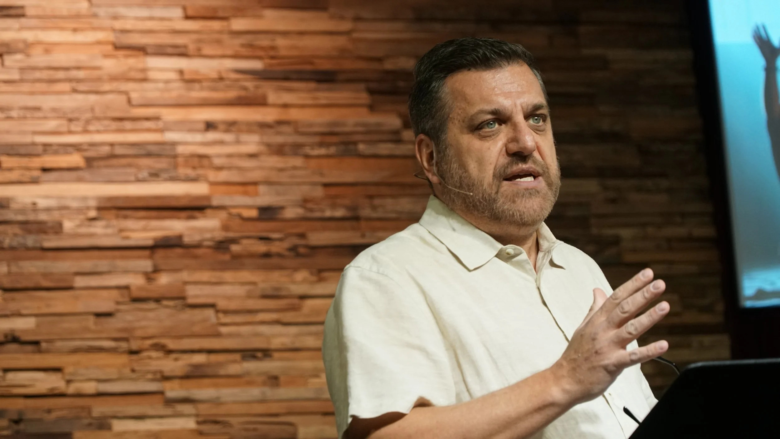   The Warfare of Worship   Gus Miragias    WATCH   