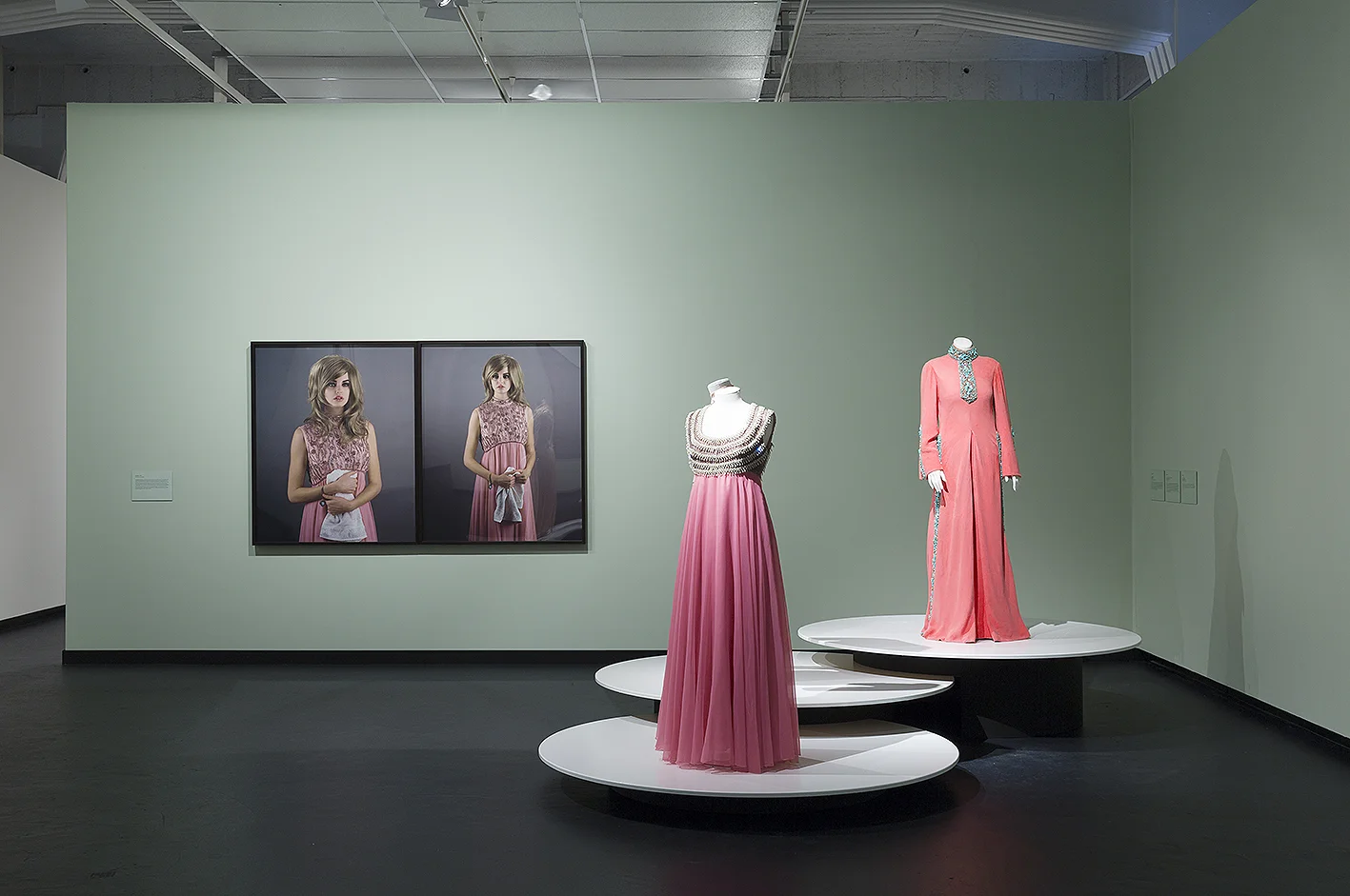 City Gallery_Yvonne Todd_Creamy Psychology_documentation_hiRez_056.jpg