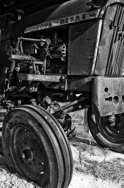 N.S Carolina Xmas302tractor.JPG