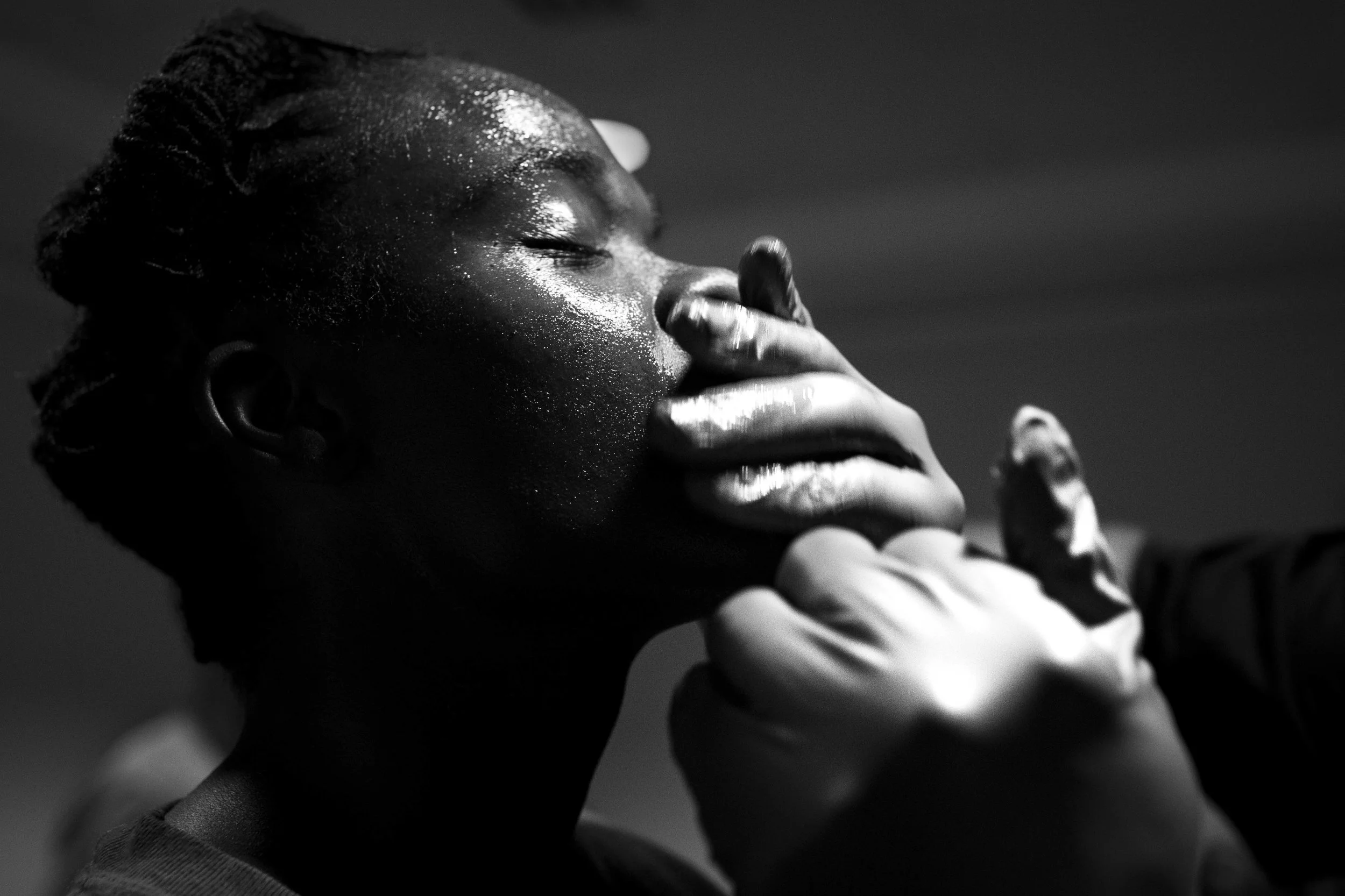 Tiara's coach spread vaseline on her face before her first professional fight.
