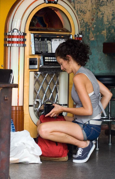 jukebox and girl .jpg