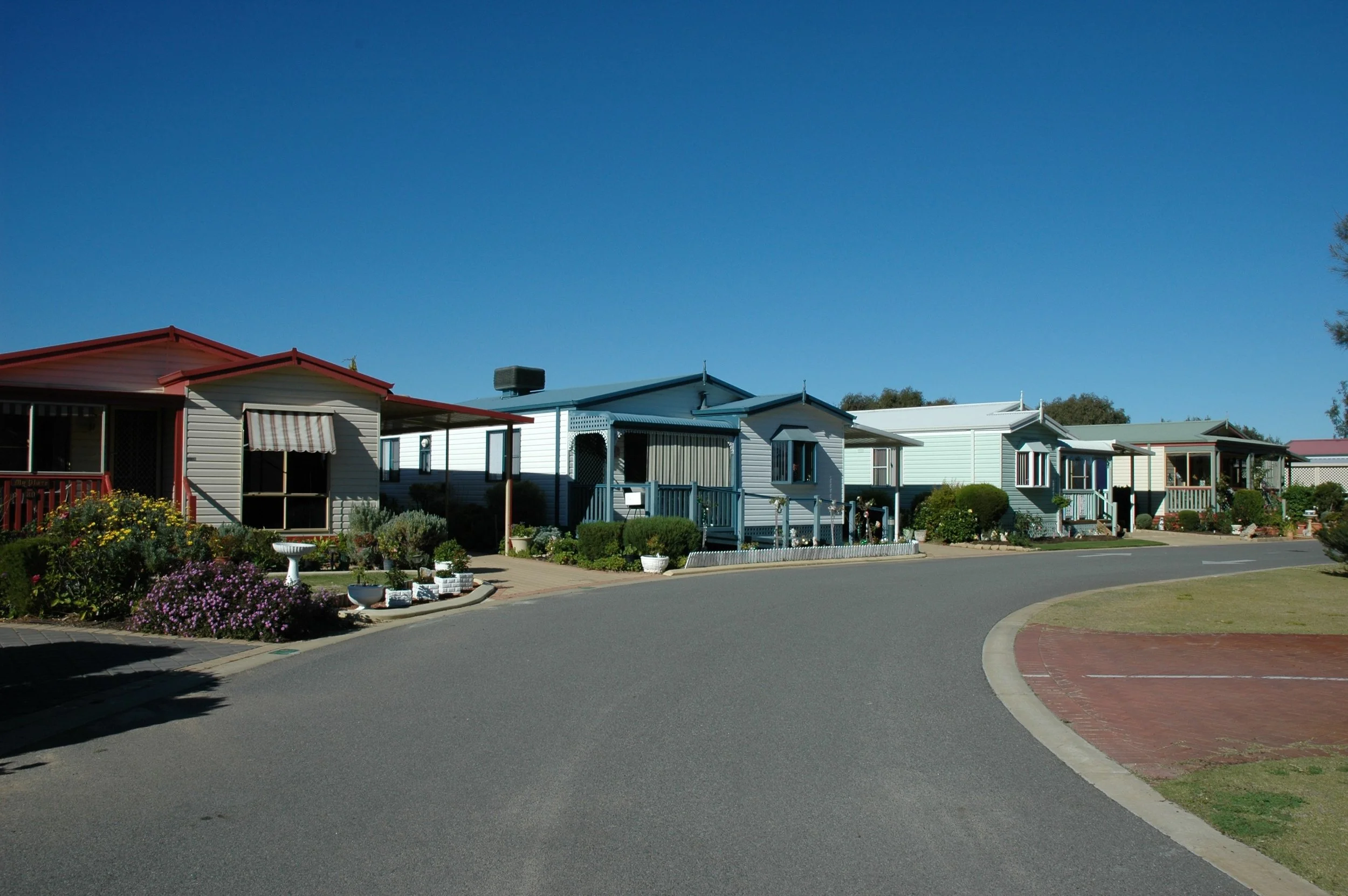 Mandurah Gardens Village.jpg