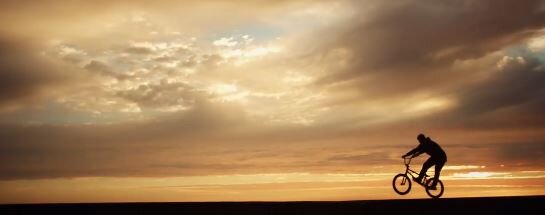   Brand Manager (Campaign)   Monster Energy launched “Ultra Sunrise” in Oceania with the help of a few world renowned athletes who call Australia and New Zealand home.   To view video visit: https://twitter.com/MonsterEnergyAU/status/7817098250674626