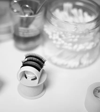 eyelashes.jpg
