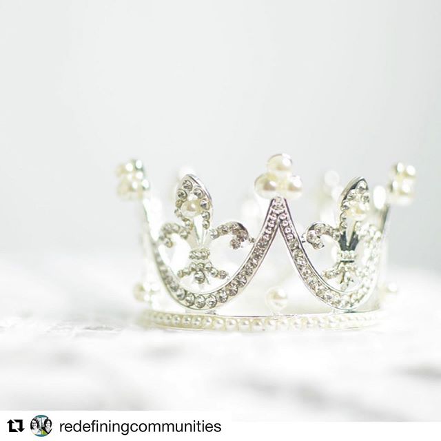 #Repost @redefiningcommunities with @get_repost
・・・
Are you worthy to lead? In our newest article, we discuss worth, value, lived experience and belonging
👑
&quot;You think you're not worthy to lead because you're from two world's. THAT is exactly w