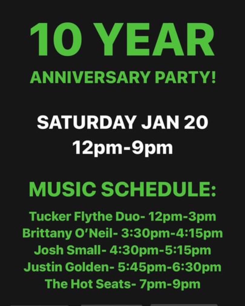 Looking forward to throwing down and glowing up this Saturday at Union Market RVA&rsquo;s 10th Birthday Party!! So many good bands and acts, delicious foods and drinks, and generally good times to be had!

#thehotseats #stringband #unionmarketrva #bi